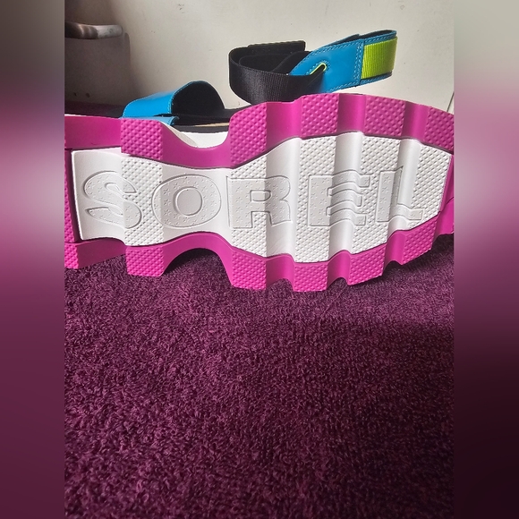 STRAPY WEDGE SOREL SANDAL - Picture 5 of 6